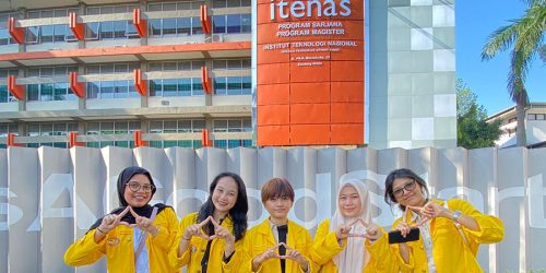 Mahasiswa SI UPI YPTK Padang Kembangkan Jaringan di ITENAS Bandung